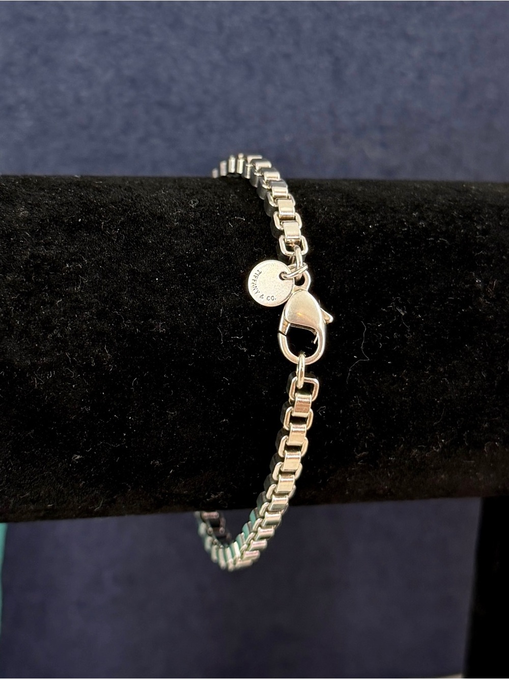TIFFANY & CO. Sterling Silver Venetian Box Chain Bracelet 16.3g; 7.25” w/ COA